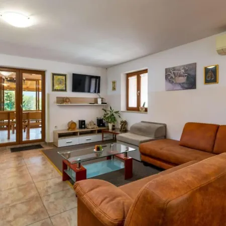 Ucka Nature Park Mountain Hideway Robinson House Matic With Pool Brest