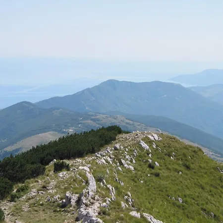 Ucka Nature Park Mountain Hideway Robinson House Matic With Pool Holiday home *