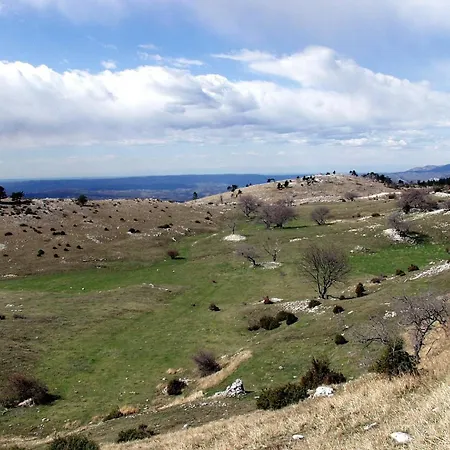 Ucka Nature Park Mountain Hideway Robinson House Matic With Pool Holiday home Brest