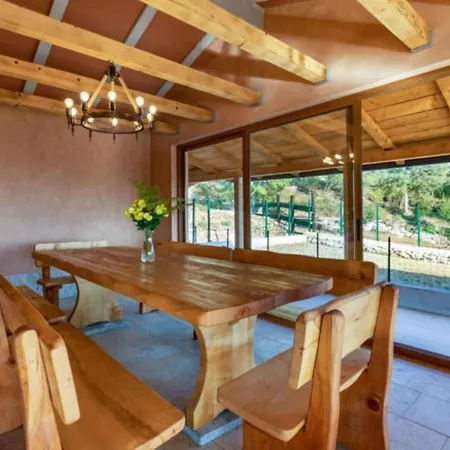 Ucka Nature Park Mountain Hideway Robinson House Matic With Pool Holiday home *