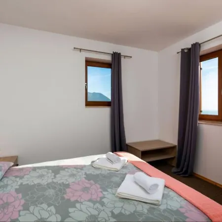 Holiday home Ucka Nature Park Mountain Hideway Robinson House Matic With Pool