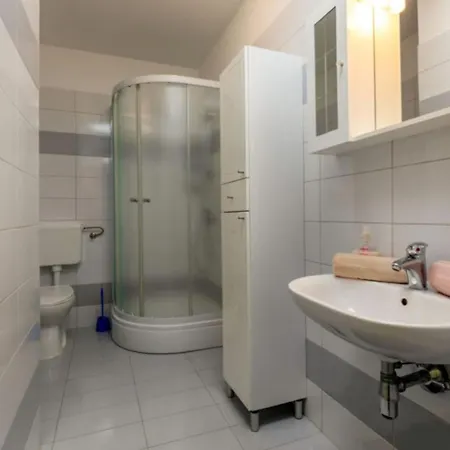 Holiday home Ucka Nature Park Mountain Hideway Robinson House Matic With Pool *