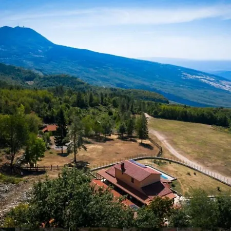 Ucka Nature Park Mountain Hideway Robinson House Matic With Pool