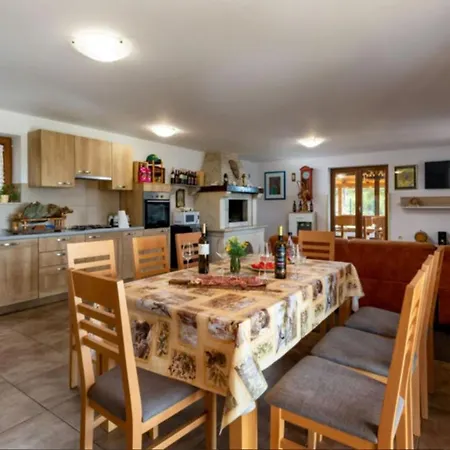 Ucka Nature Park Mountain Hideway Robinson House Matic With Pool * Brest